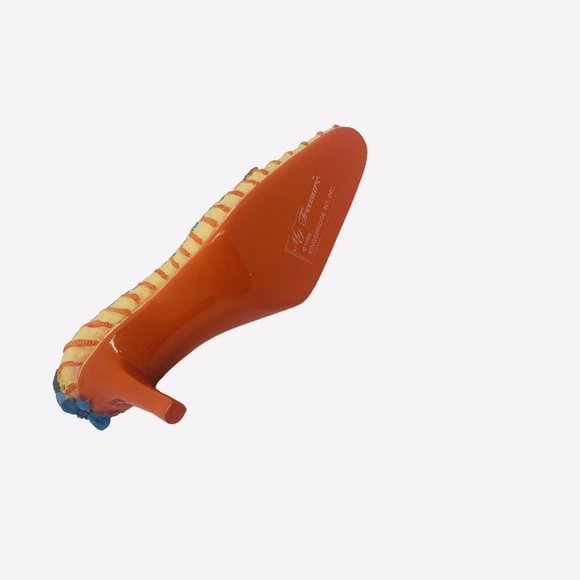 My Treasure Vintage 1999 Mini High Heel Shoe Figurine Embossed Roses 4.5" - Picture 6 of 12